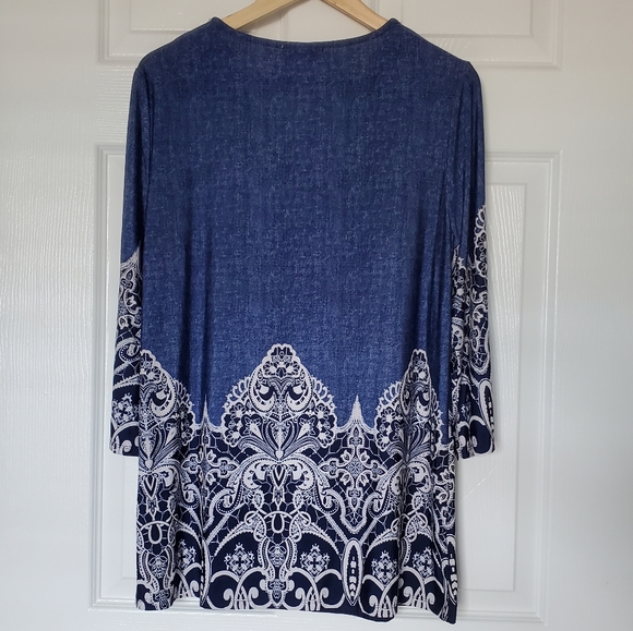 Established 1962 Denim Color Pattern Top - Picture 2 of 7